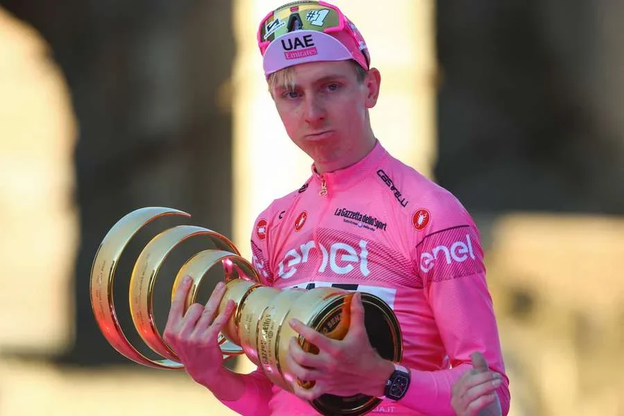 Tadej Pogacar ganó el Giro de Italia en 2024, pero no participará en 2026